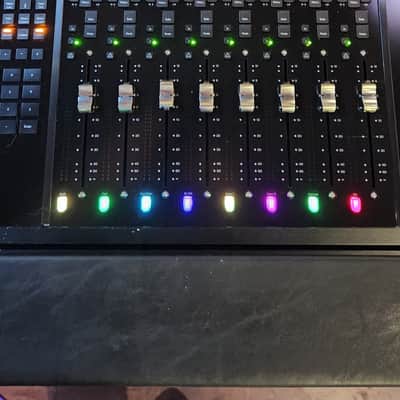 AVID S6 M10 16-5 Control Surface with room for expansion image 5
