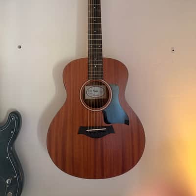 Taylor GS Mini-e Mahogany 2025 model - Natural image 2