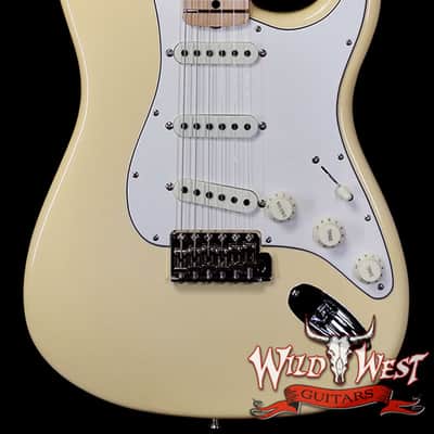 Fender Custom Shop 1968 Stratocaster LCC Deluxe Closet Classic Aged Vintage White 7.95 LBS image 1