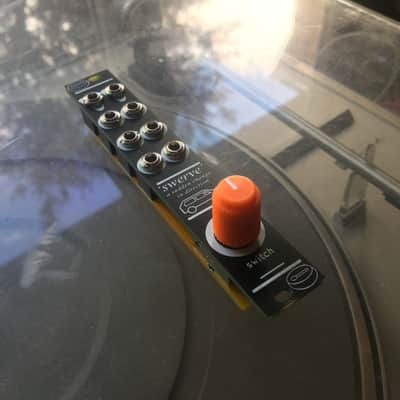 'swerve' Module (Small But Versatile 3 Way, 2 Pole Rotary Performance Switch.)  ) image 2