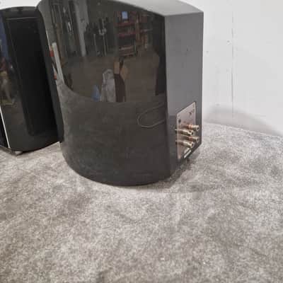 Kef XQ1 Pair - High-Fidelity Bookshelf Speakers - Excellent image 12