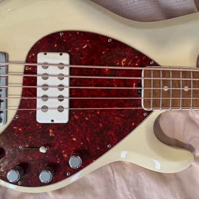 Ernie Ball Music Man 30th Anniversary StingRay 5 H 2017 - Transparent Buttercream image 8