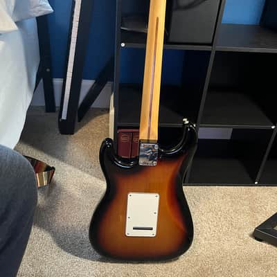 Fender MIM Player Strat 2020 - 3 color Sunburst image 4