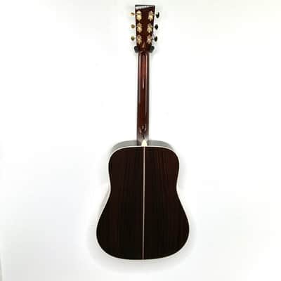 Martin D-42 - Natural image 7