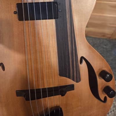 Benedetto Andy 2008-2012 - machine carved top maple and spruce image 2