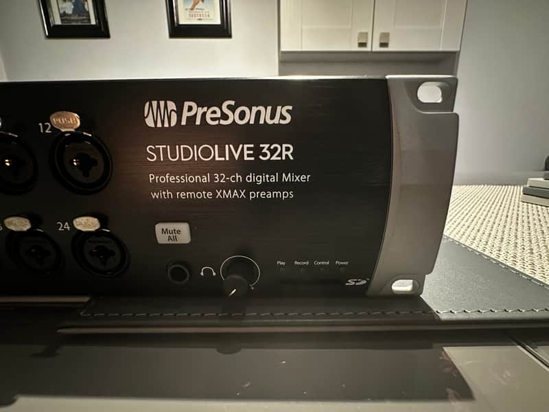 PreSonus StudioLive 32R 32-Channel Rackmount Digital Mixer - Black - Mint Condition image 1