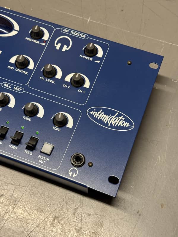 Intimidation Blue 1996 - Blue | Reverb