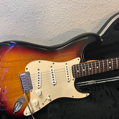 Fender Vintage 2000 USA Stratocaster image 16
