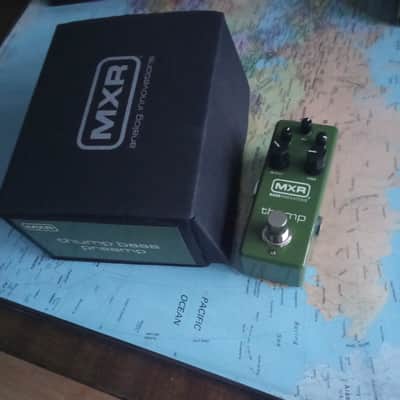 Discontinued : MXR Thump Bass Preamp image 1