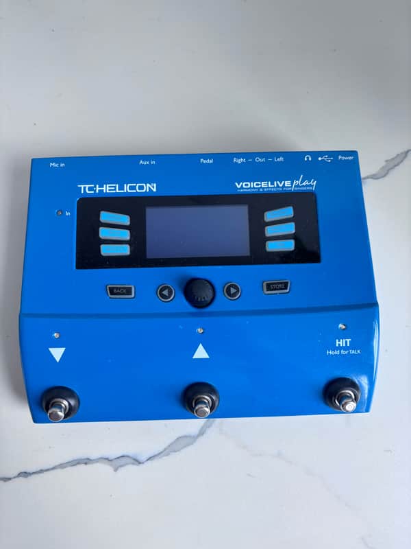 TC Helicon VoiceLive Play 2012 - Present - Blue image 1