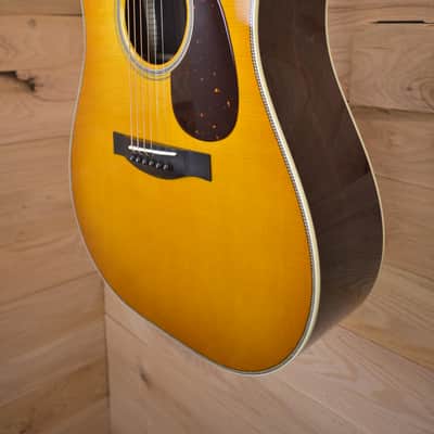 Santa Cruz D-Nershi 2024 - Buttered Toast Sunburst image 3