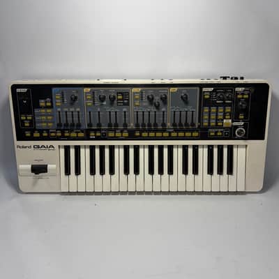 Roland GAIA SH-01 Virtual Analog Synthesizer