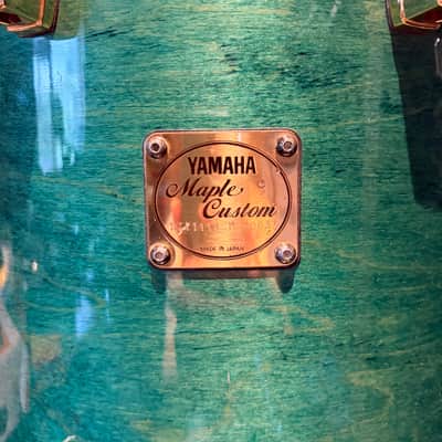 Yamaha Maple Custom Drum Set in Emerald Green image 2