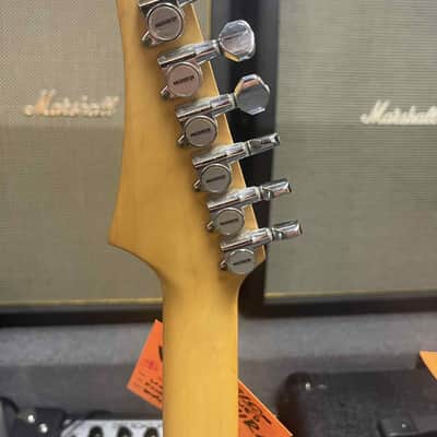 Washburn MG-52 image 8