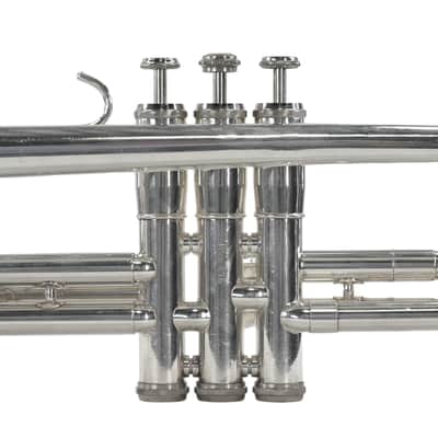 Getzen 300 Series Bb Trumpet Silver-Plated image 4