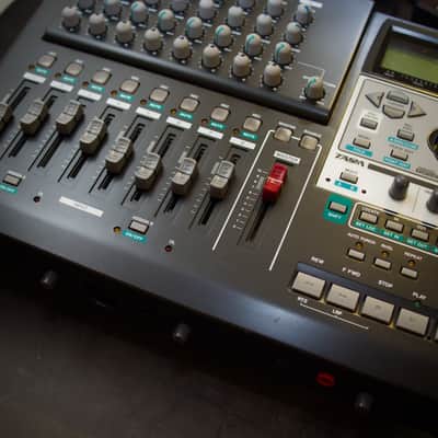 TASCAM Digital Portastudio DP-01FX/CD w/ Original Power Supply image 3