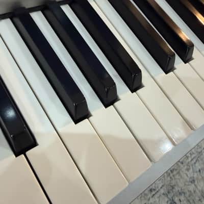 Korg Triton STUDIO 88 Workstation +FAST-SAFE-SHIP+ CDRW DRIVE image 4