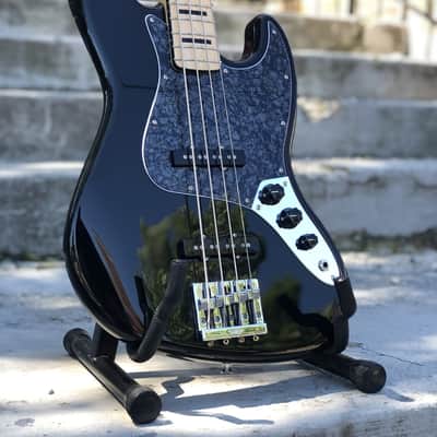 2025 Fender MIM Geddy Lee Jazz Bass Gloss Black image 3