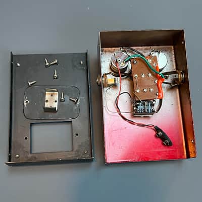 Sierra Electronics Nu-Fuzz (Fuzzrite) - 1968. image 8