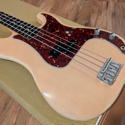 Fender P-Bass Research & Development Precision Bass 2008 Blonde UNICORN Spruce Cap! image 6