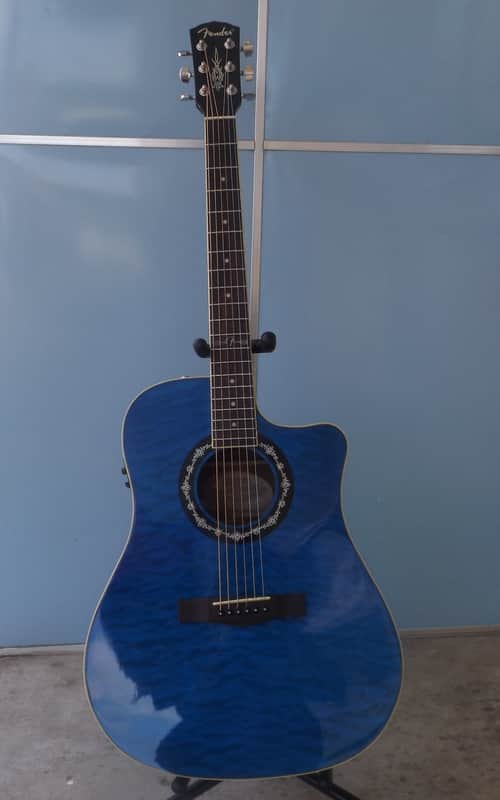Fender T-Bucket 300CE Hot Rod Series, Quilt Maple Blue Top