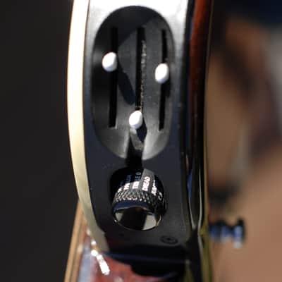 Line 6 Variax 700 Acoustic Natural, Includes Guitar Case, DI Pedal, AC Adapter, USB Interface image 6