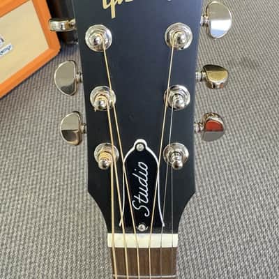 Gibson Montana J-45 Studio 2025 - Walnut Burst image 5