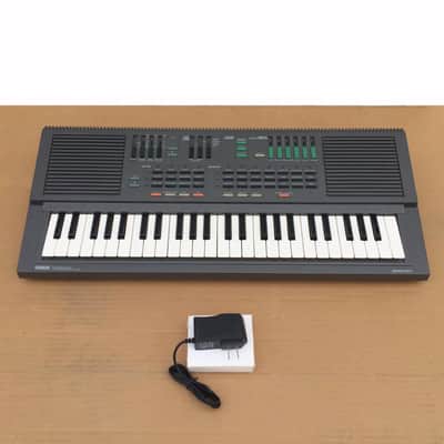 Yamaha PSS-460 FM Synthesizer Keyboard (SEGA, YM3812, 470)