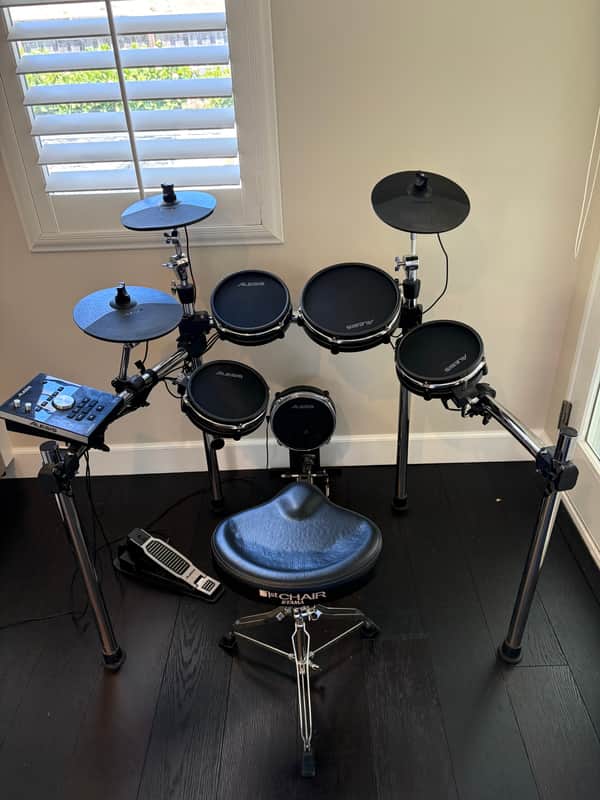 Alesis Command Mesh Kit Electronic Drum Set 2010s - Black image 1