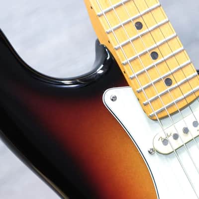 Fender American Ultra Stratocaster HSS Ultraburst El. Guitar w/Case #US22040712 image 5