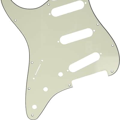 FENDER - Pickguard  Stratocaster S/S/S (Left Hand)  11-Hole Mount  Parchment  3-Ply - 0056199000 image 2