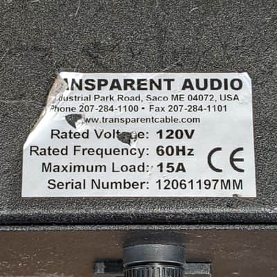Transparent PowerIsolator 4 Power Conditioner ( one of two we have posted for sale ) image 12