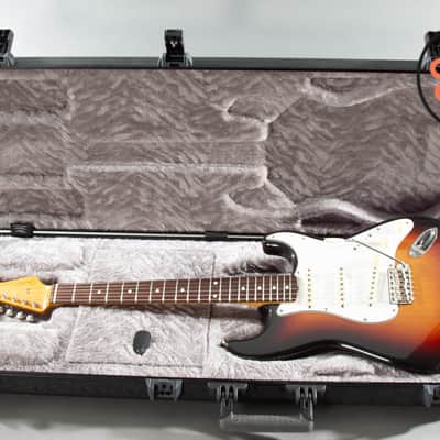 1984 Fender MIJ Japan ST62-65 ’62 Stratocaster JV Serial Sunburst Fender HSC image 2