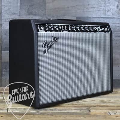 Pre-Owned Fender '65 Deluxe Reverb Reissue image 4