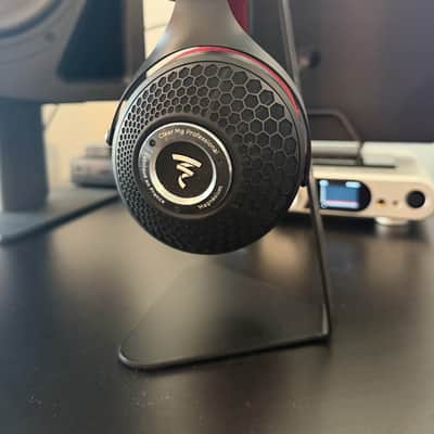 Focal Clear Mg Professional – Excellent Condition (Original