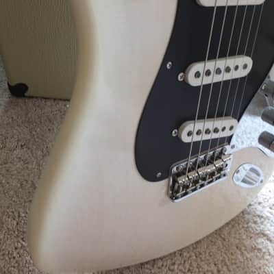 Fender George Fullerton Prototype Stratocaster 1 of 50 worldwide image 13