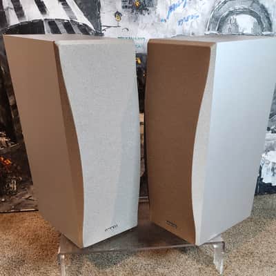 Onkyo Onkyo SKF-150F  compact, 3-way bookshelf/front-channel speakers 90s  - Grey image 4