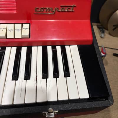 Farfisa Compact 1966 - Red image 3
