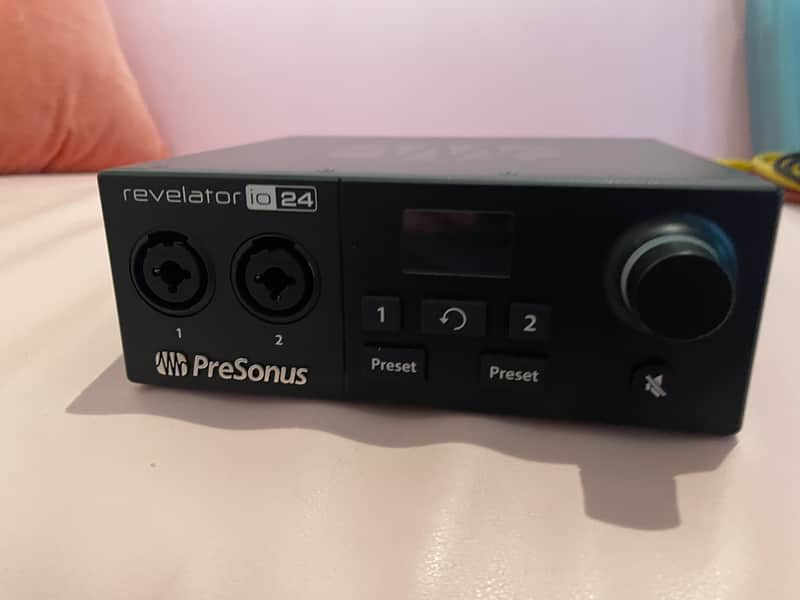 PreSonus Revelator io24 USB-C Audio Interface Bundle image 1