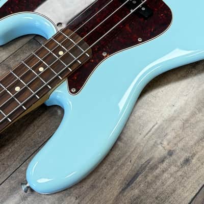 Fender Vintera '60s Jazz Bass with Pau Ferro Fretboard 2019 - Daphne Blue image 5