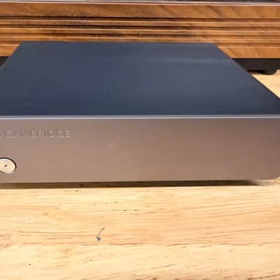 Early-production Linn LP12, serial #001203, professionally upgraded over its life with later Linn components, currently fitted with Lingo 4 power supply and Rega RB330 tonearm image 7