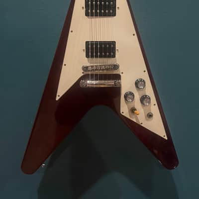 Gibson Flying V '67 2000 Nitrocellulose Cherry image 3