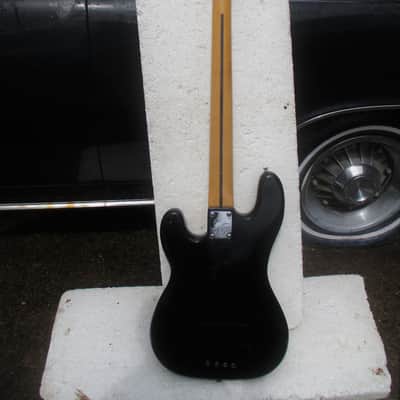 Bentley Series 10 Bass Guitar, 1990, Made In Korea, 34" scale, EMG Designed Pu's, Brass Parts image 7
