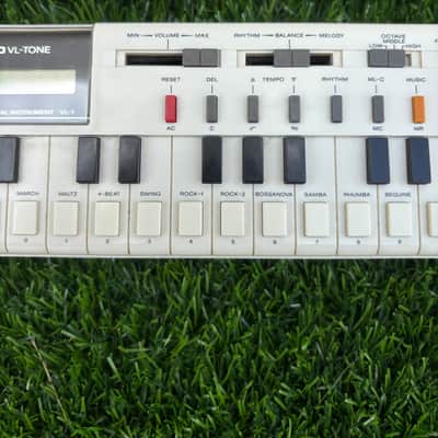 Casio VL-1 VL-Tone 29-Key Synthesizer Keyboard 1979 - 1984 - White image 4