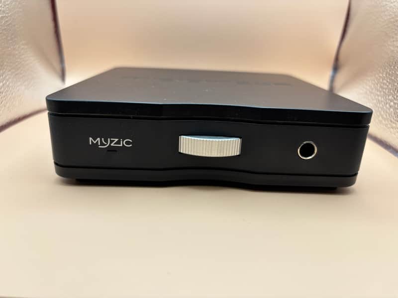 Micromega MyZIC Headphone Amp (Black) - Great Quality. Well reviewed image 1