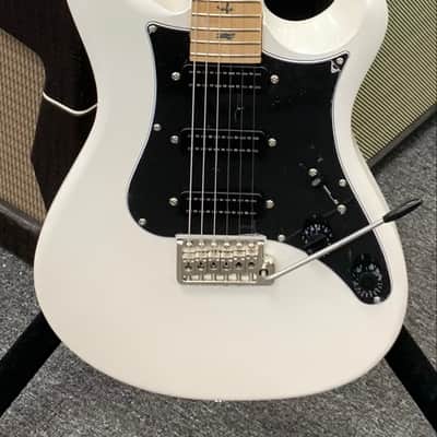 PRS SE NF3 with Maple Fretboard 2024 - Pearl White image 3