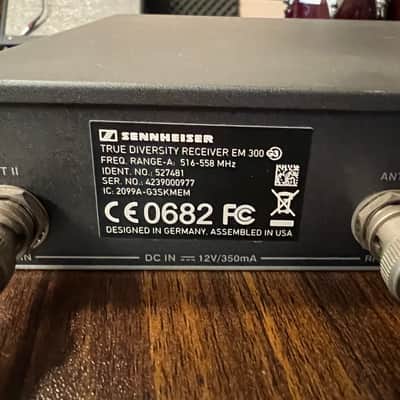 Sennheiser EW 300 G3 wireless headset microphone 2008- 2010 - Silver/ black image 6