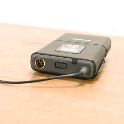 Shure SLX14 Bodypack Wireless System - G4 Band (NO POWER SUPPLY) CG010XV image 13