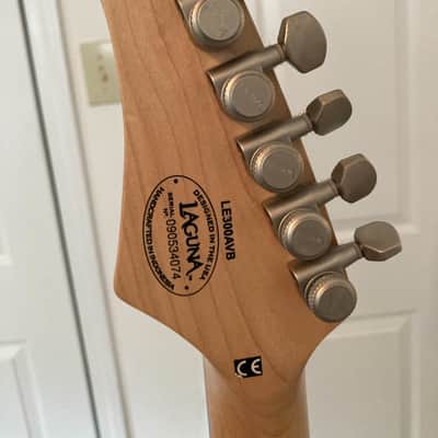 Laguna LE300 - HSS Strat-Style Guitar image 4