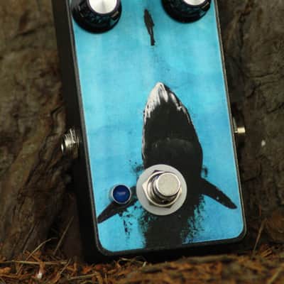 Millipede FX - Fuzz Guitar Pedal - 'Shark Bait 2' - Black / Blue image 1